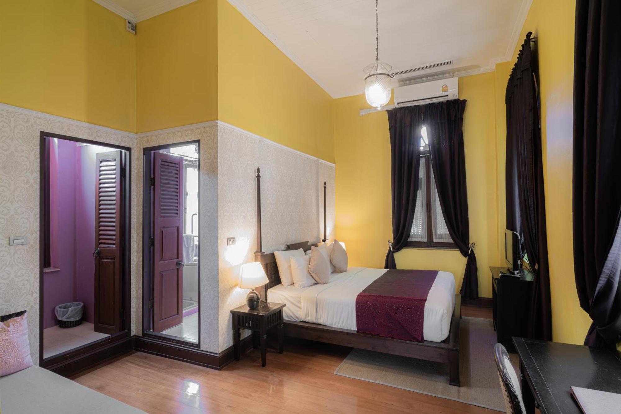 Отель Praya Palazzo (Adults Only) Бангкок Экстерьер фото