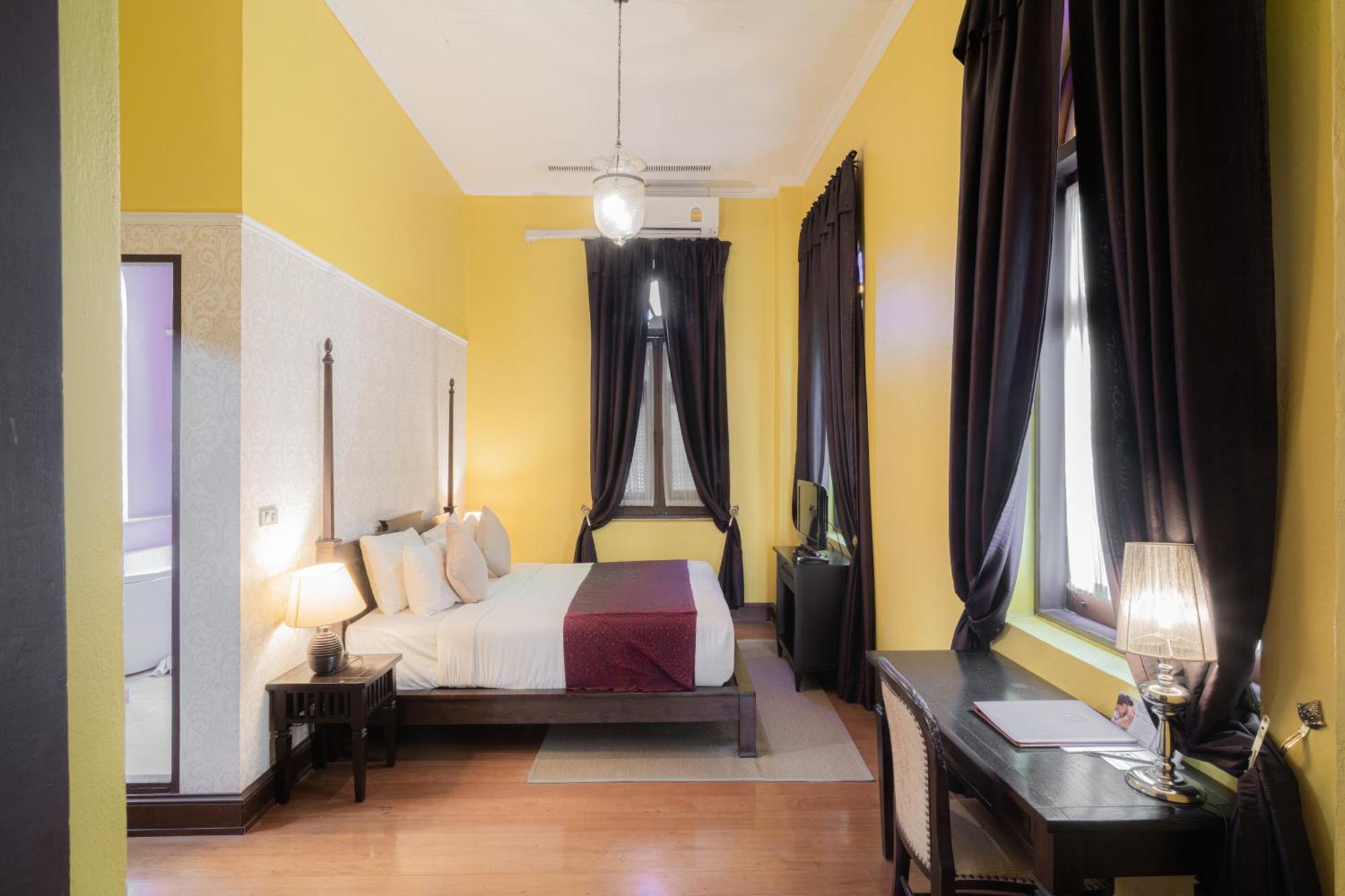 Отель Praya Palazzo (Adults Only) Бангкок Экстерьер фото